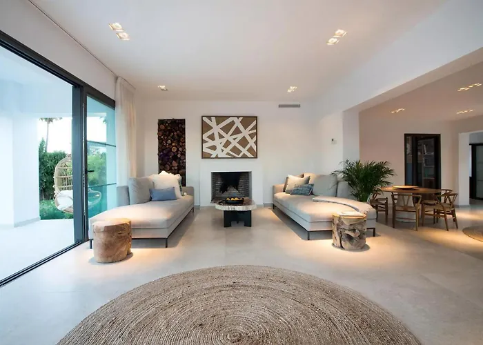 Penzion 1728 Encinas Marbella